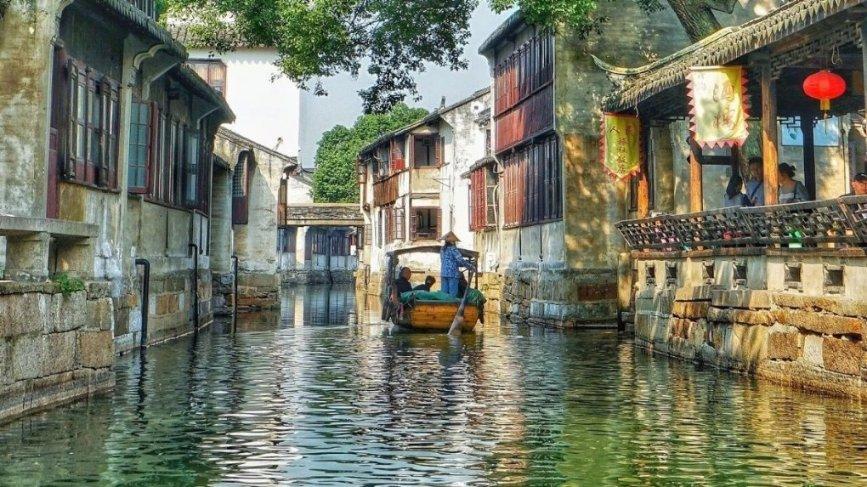 探索知识星球平台-太阳温度达5500度,连地球都晒热了,而太空却是冰冷的,这是为什么?,加入交流学习聚集地